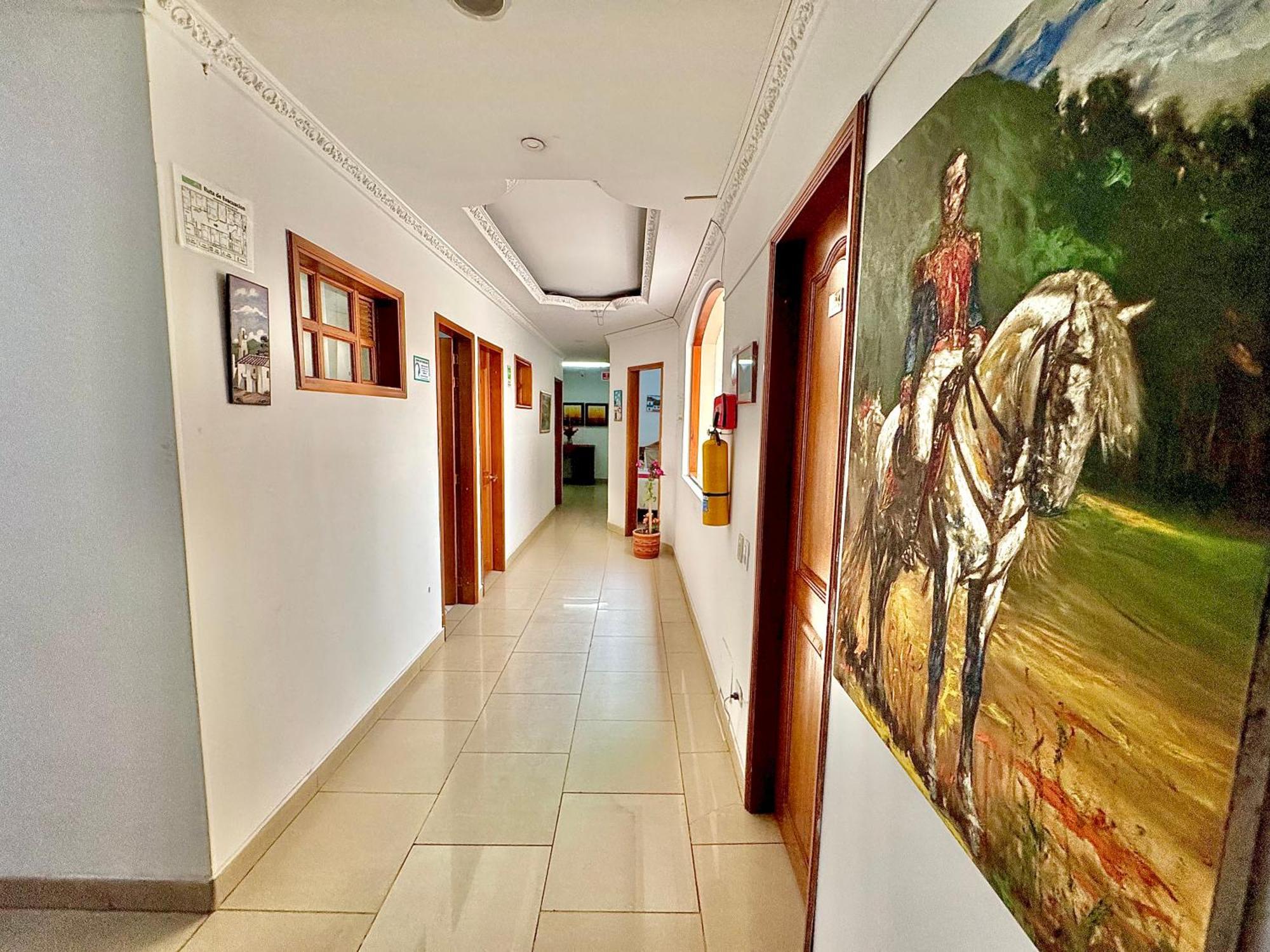Casa Quinta Hotel La Candelaria Sas - Bogota — Photos 1